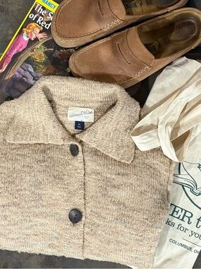 Universal Thread Beige Marled Button-Front Cropped Sweater